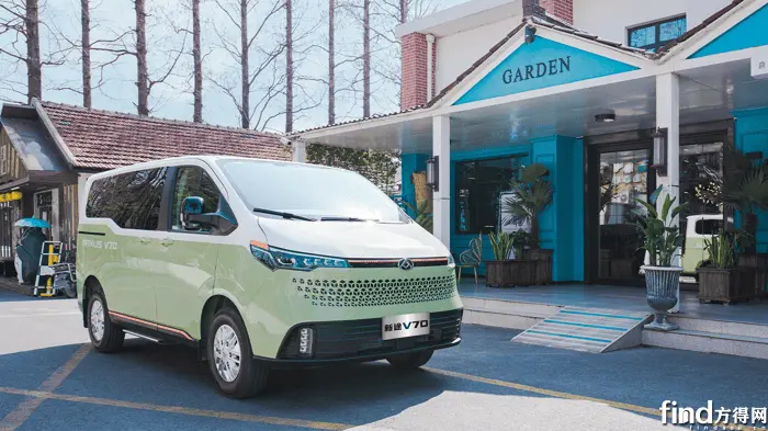 轻客新“一哥”?2025款新途V70都有哪些实力?